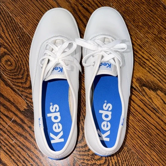 Keds Champion Originals Leather Lace Up 7.5W - Picture 6 of 9